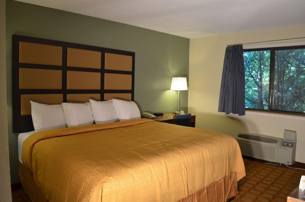 Quality Inn & Suites Marinette Ngoại thất bức ảnh
