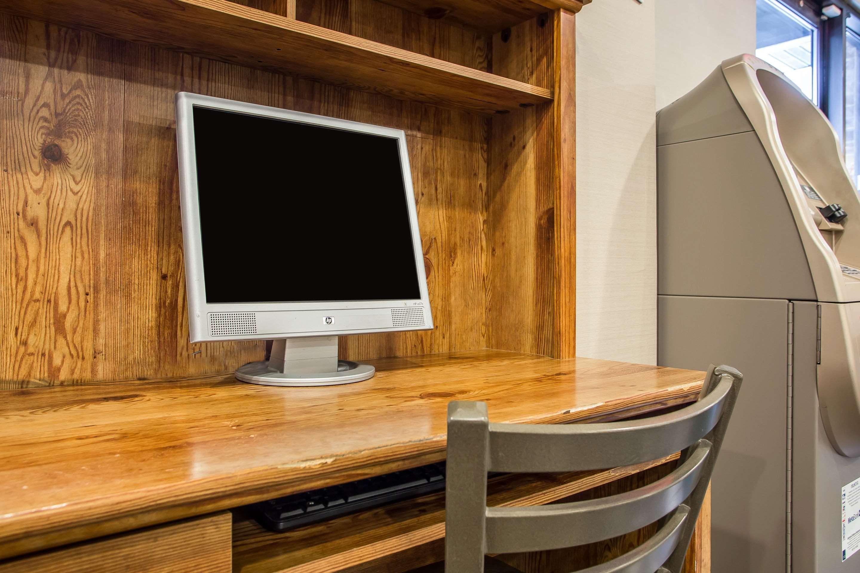 Quality Inn & Suites Marinette Ngoại thất bức ảnh