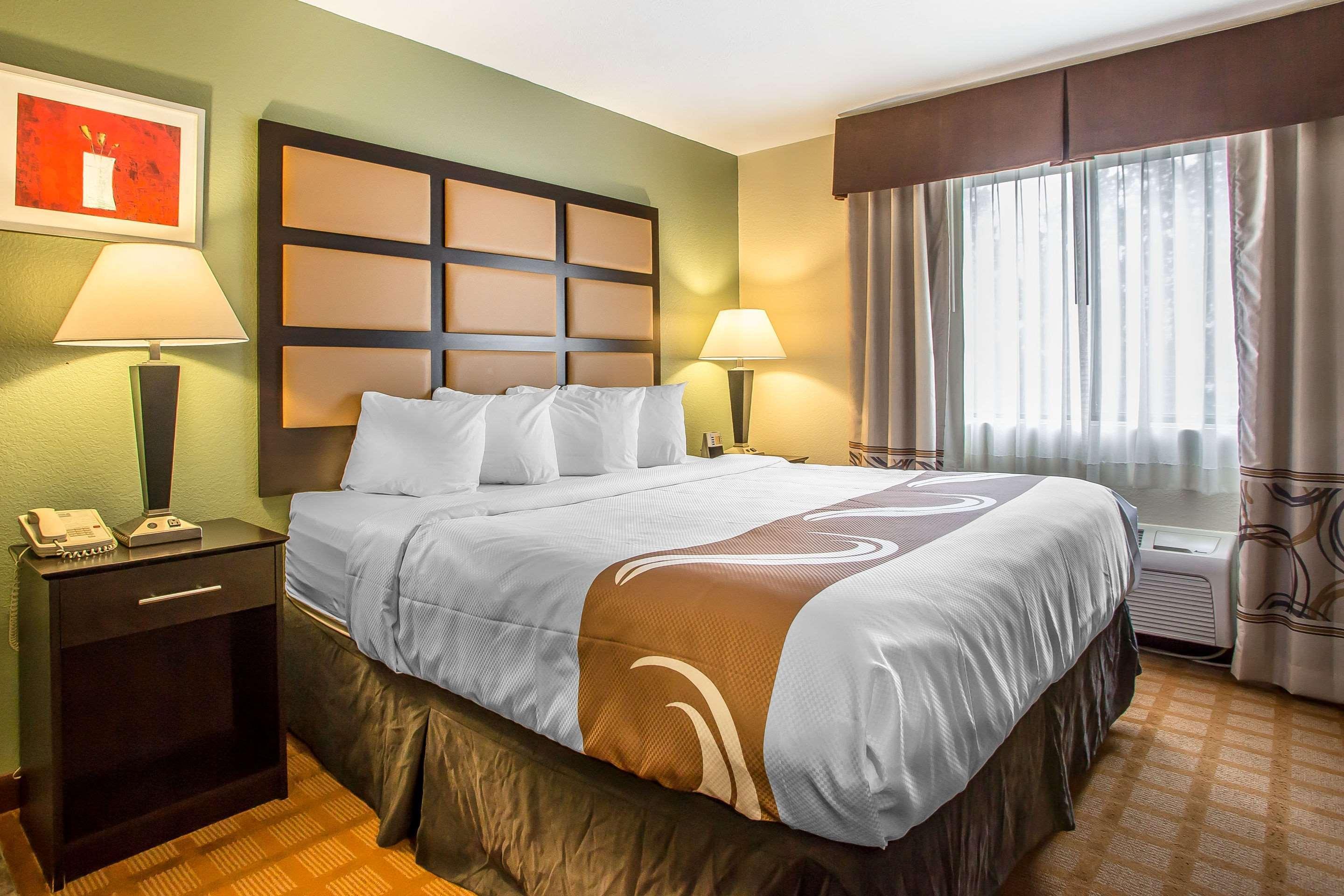 Quality Inn & Suites Marinette Ngoại thất bức ảnh