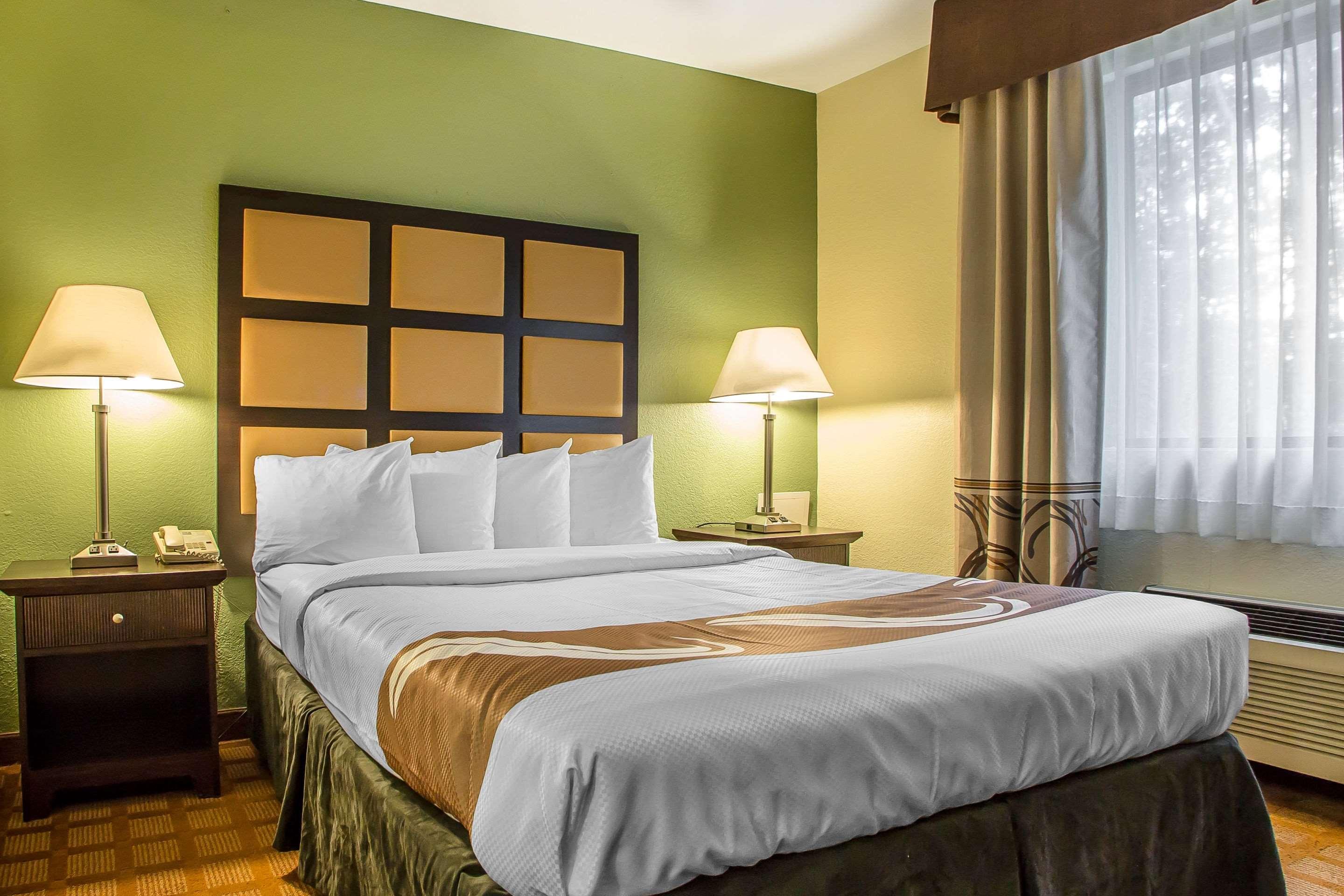 Quality Inn & Suites Marinette Ngoại thất bức ảnh